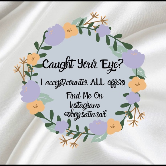 NWOT American Eagle Floral Shorts - Picture 8 of 8